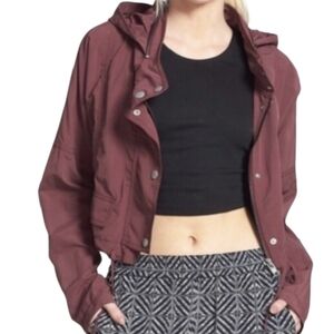 Cabincore Adventure Ready Tildon Medium Crop Jacket Wind Breaker Hoodie Burgundy